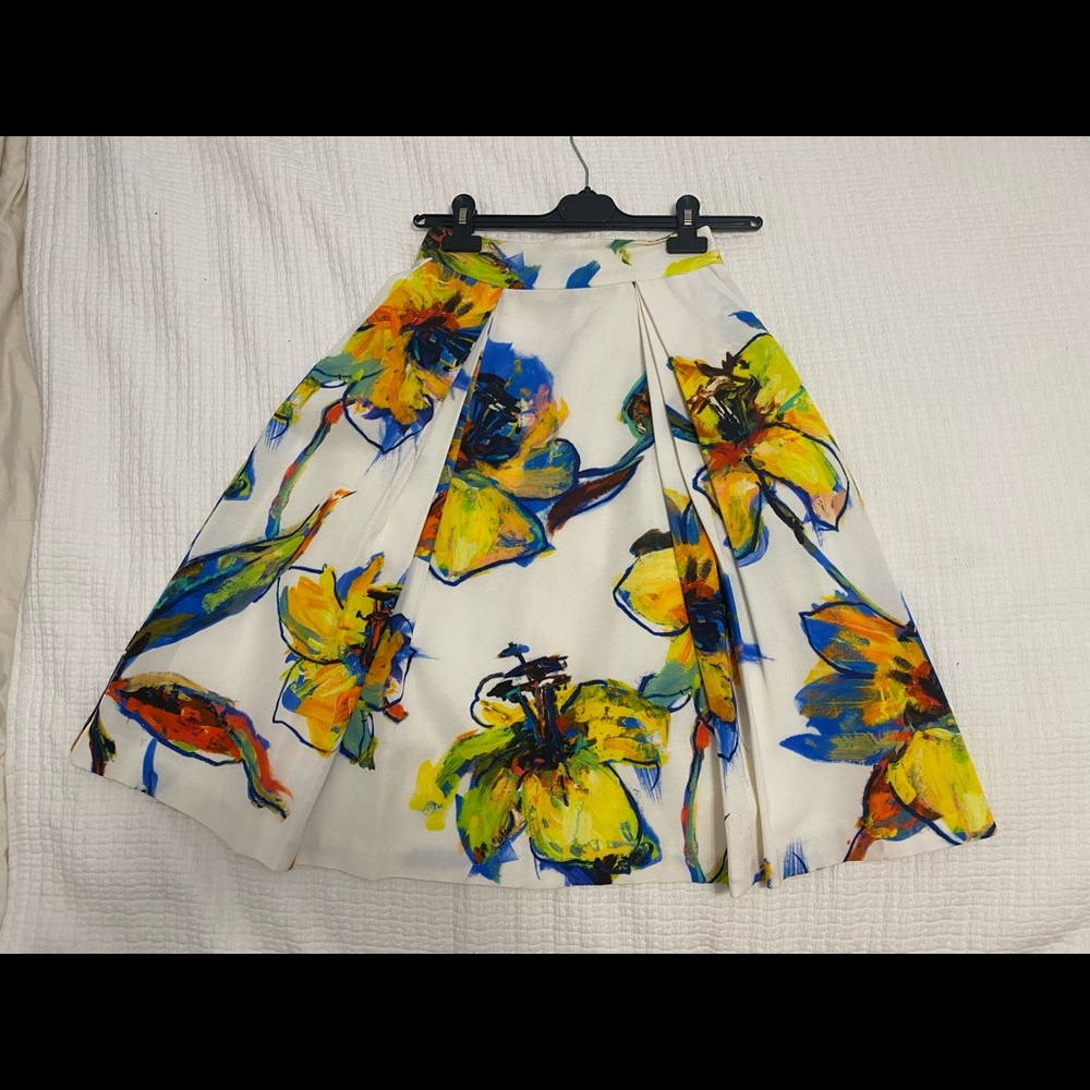 Milly midi skirt floral print size 8
